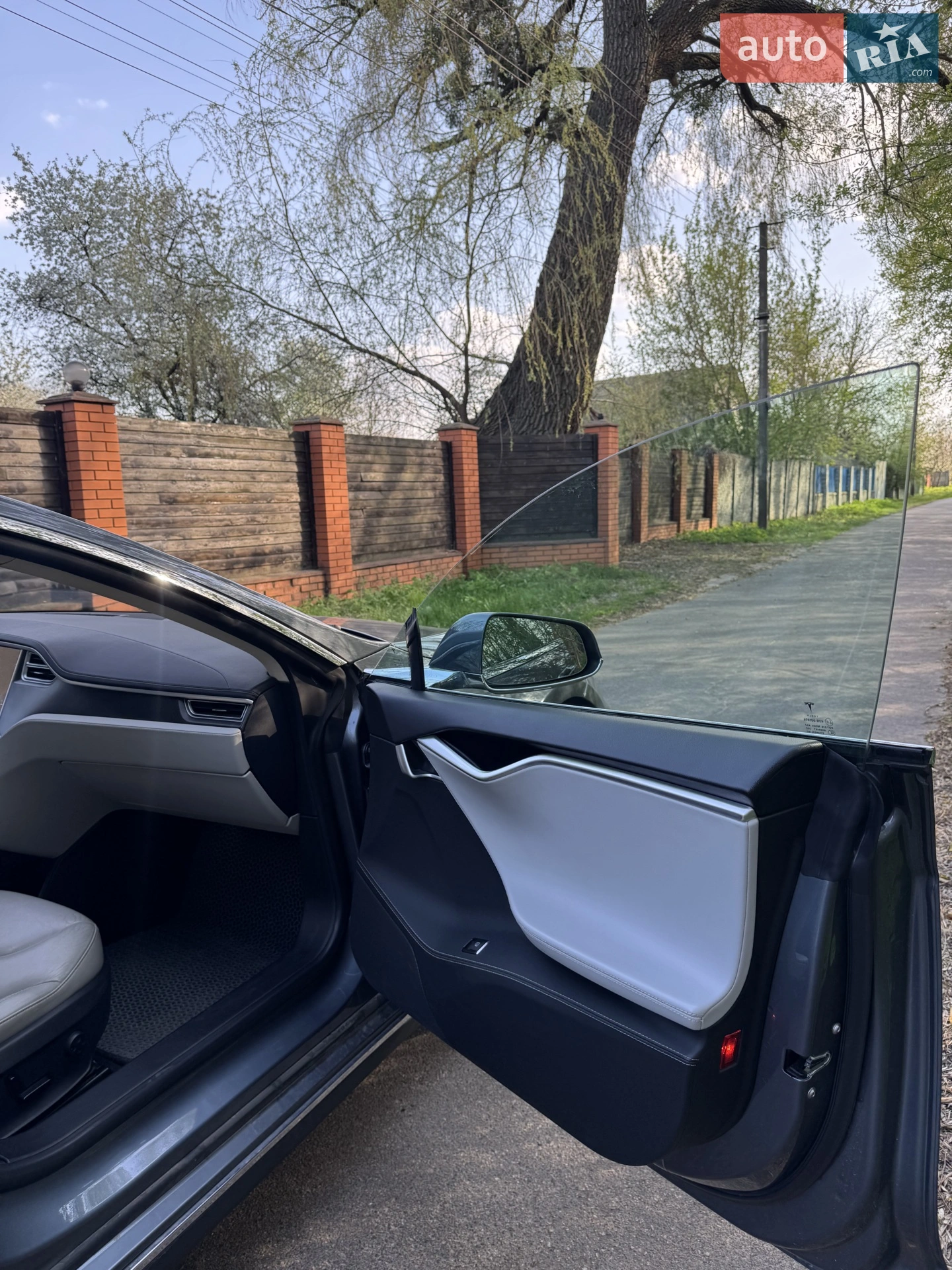 2014 Tesla Model S - мініатюра 8
