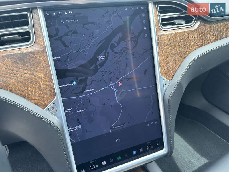 Ліфтбек Tesla Model S 2018 в Києві