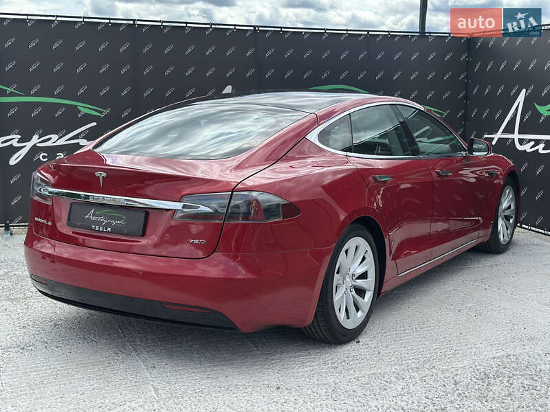 Ліфтбек Tesla Model S 2018 в Києві