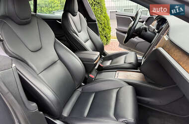Ліфтбек Tesla Model S 2020 в 