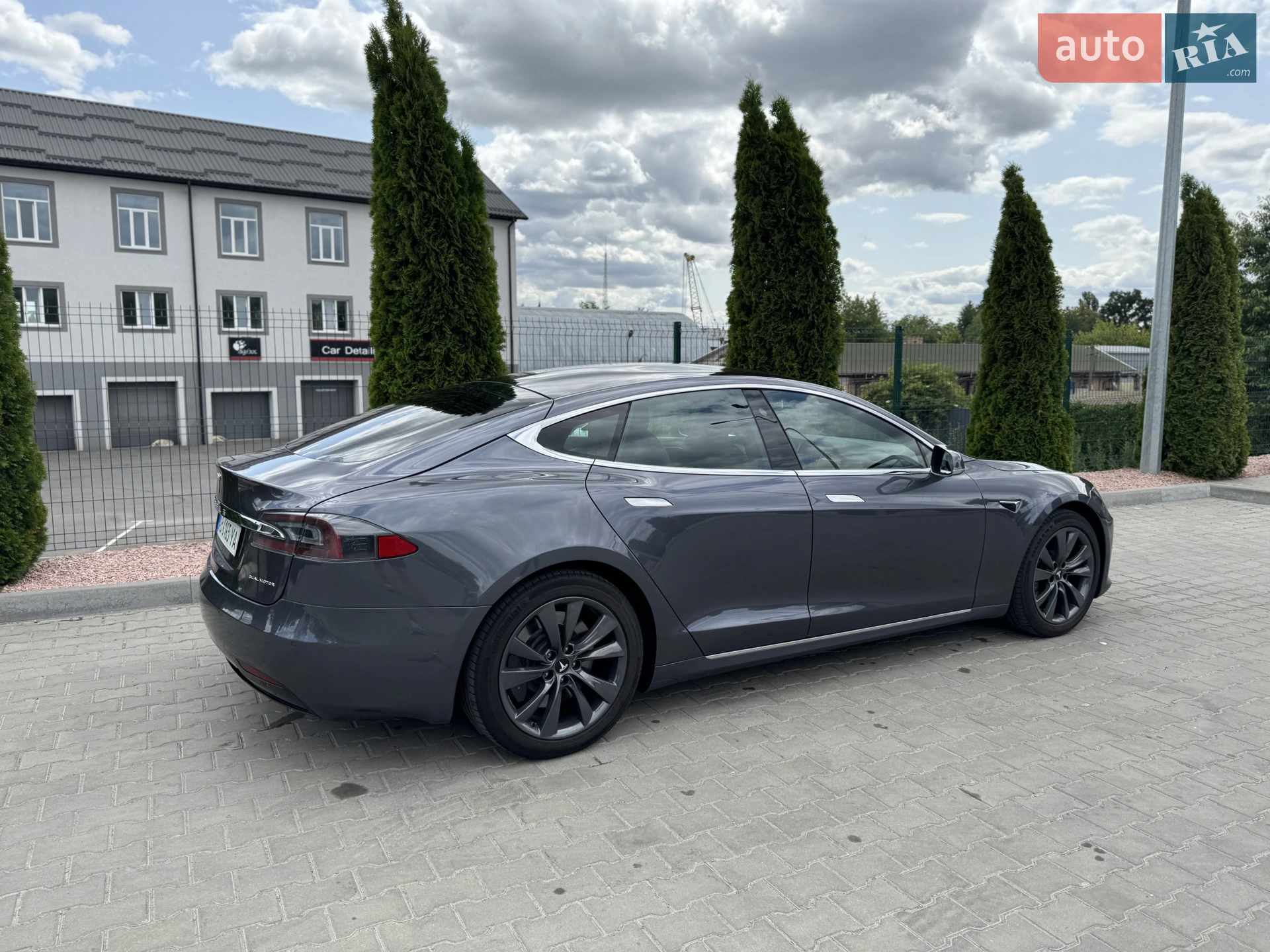 2020 Tesla Model S - мініатюра 16