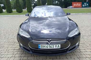 Лифтбек Tesla Model S 2014 в Одессе