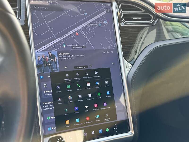 Лифтбек Tesla Model S 2016 в Днепре