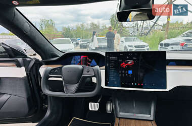 Лифтбек Tesla Model S 2022 в 