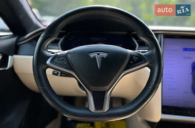 Лифтбек Tesla Model S 2019 в 