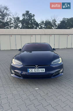 Лифтбек Tesla Model S 2018 в 