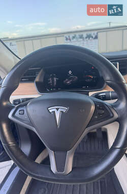 Лифтбек Tesla Model S 2018 в 