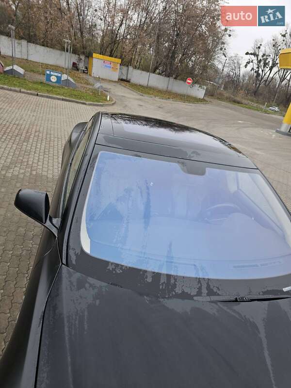 Лифтбек Tesla Model S 2014 в Старичах