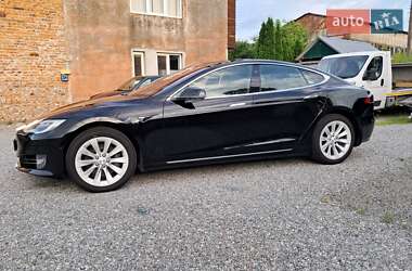 Лифтбек Tesla Model S 2018 в 