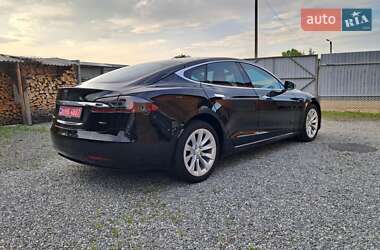 Лифтбек Tesla Model S 2018 в 