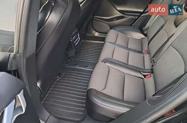 Лифтбек Tesla Model S 2018 в 