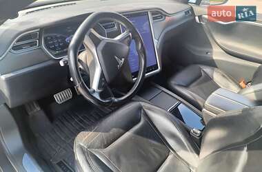 Ліфтбек Tesla Model S 2015 в 