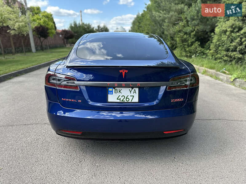 Ліфтбек Tesla Model S 2016 в Рівному фото 13 Ліфтбек Tesla Model S 2016 в Рівному