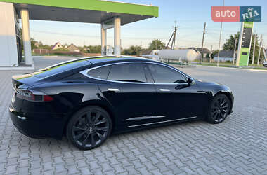 Лифтбек Tesla Model S 2018 в 