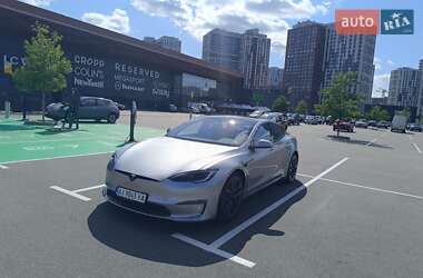 Лифтбек Tesla Model S 2024 в 