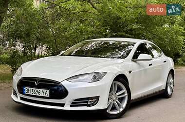 Лифтбек Tesla Model S 2013 в Одессе