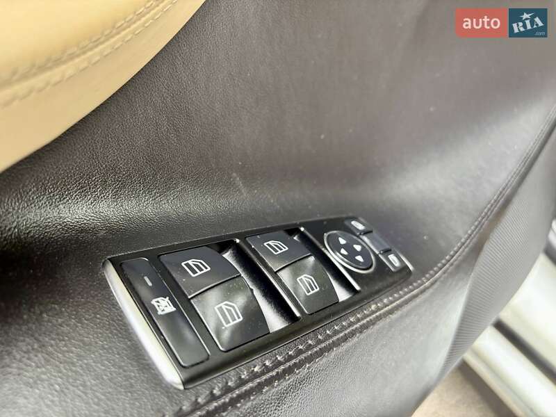 Лифтбек Tesla Model S 2013 в Одессе