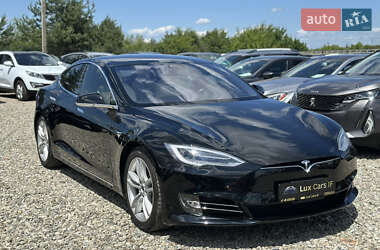 Лифтбек Tesla Model S 2020 в Ивано-Франковске