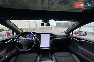 Лифтбек Tesla Model S 2018 в 