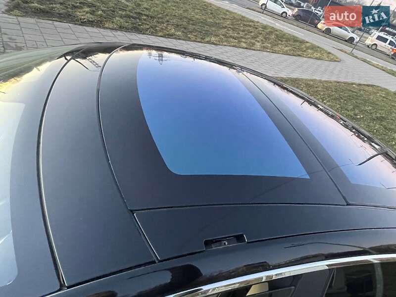 Лифтбек Tesla Model S 2014 в Львове