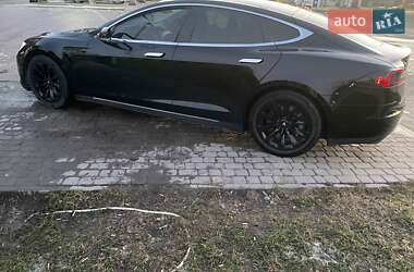 Ліфтбек Tesla Model S 2014 в 