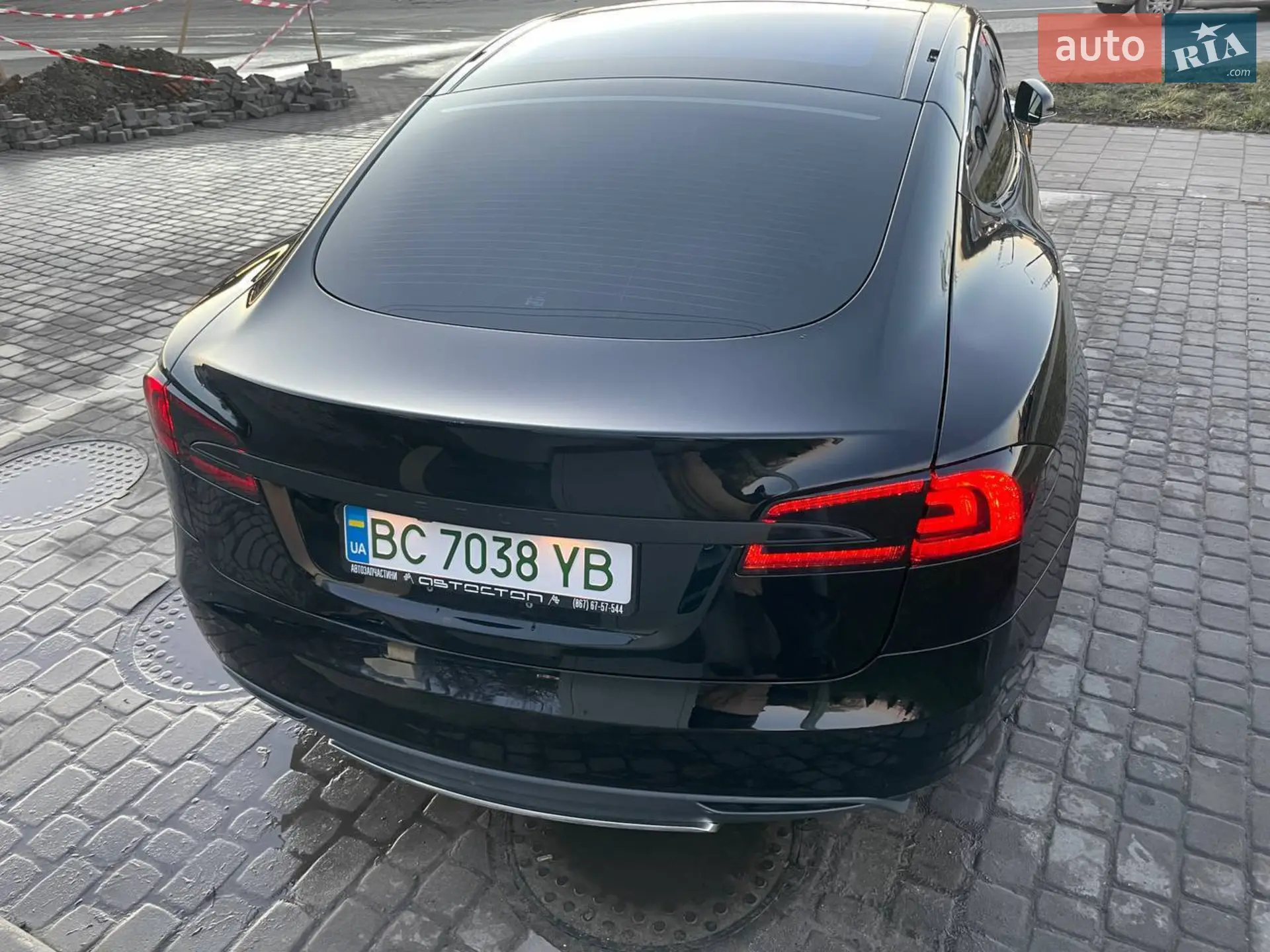 2014 Tesla Model S - мініатюра 69