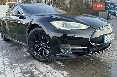 Ліфтбек Tesla Model S 2014 в 