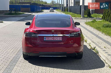 Ліфтбек Tesla Model S 2014 в 
