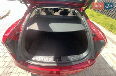 Ліфтбек Tesla Model S 2014 в 