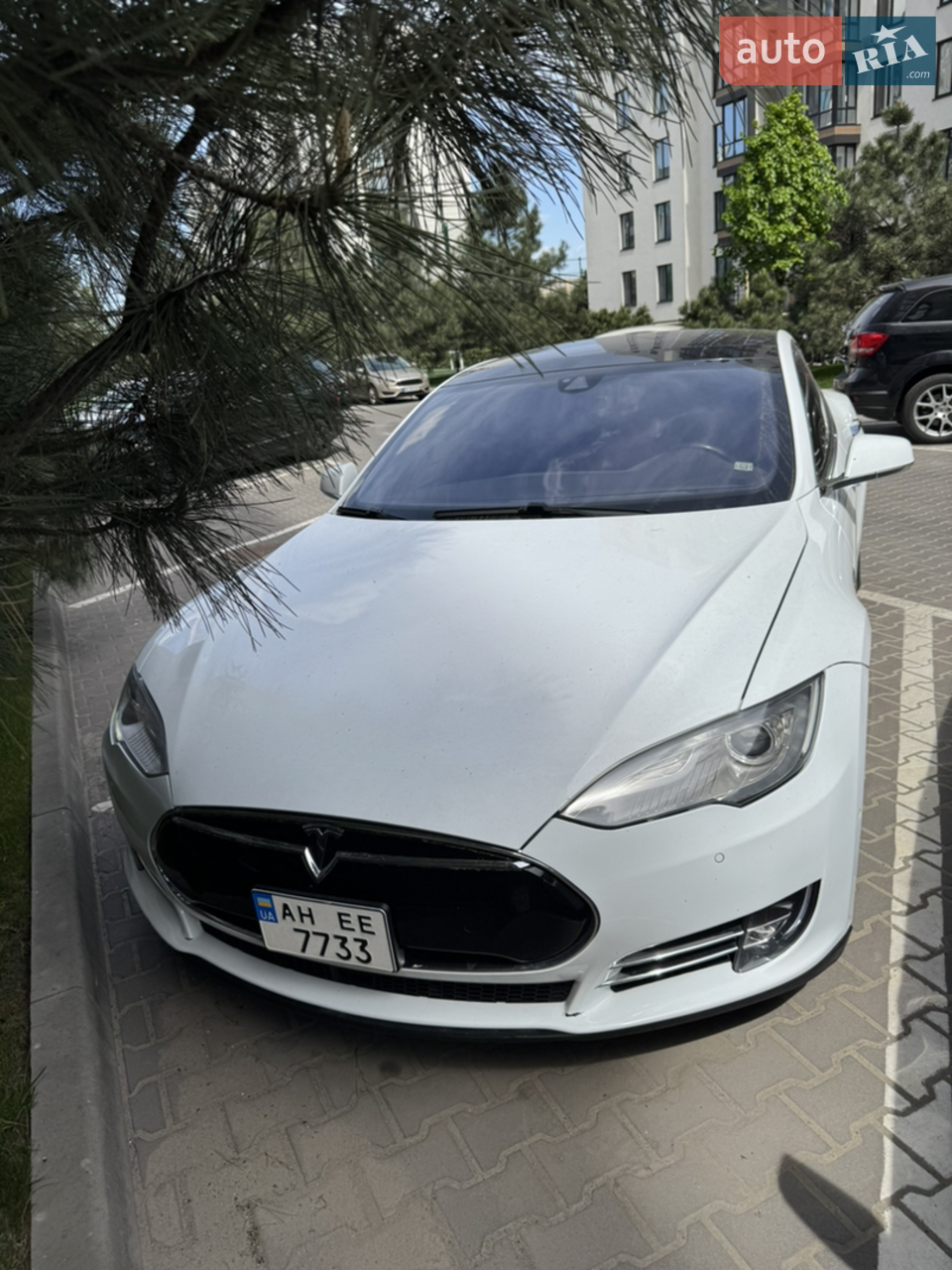 2015 Tesla Model S - мініатюра 15
