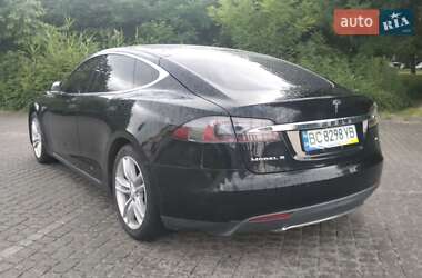 Ліфтбек Tesla Model S 2016 в 