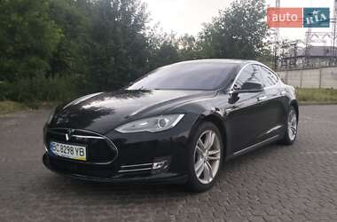 Ліфтбек Tesla Model S 2016 в 