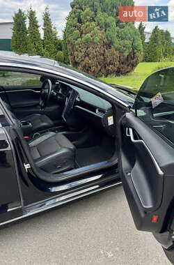 Лифтбек Tesla Model S 2017 в 