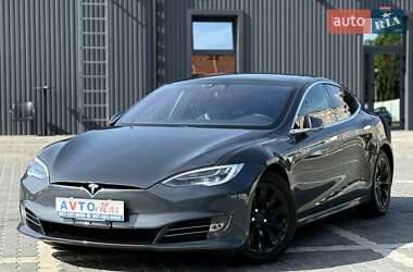 Ліфтбек Tesla Model S 2017 в Кривому Розі