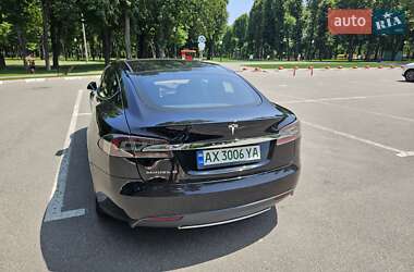 Лифтбек Tesla Model S 2015 в Харькове