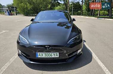 Лифтбек Tesla Model S 2015 в Харькове