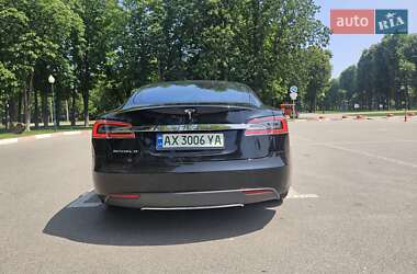 Лифтбек Tesla Model S 2015 в Харькове