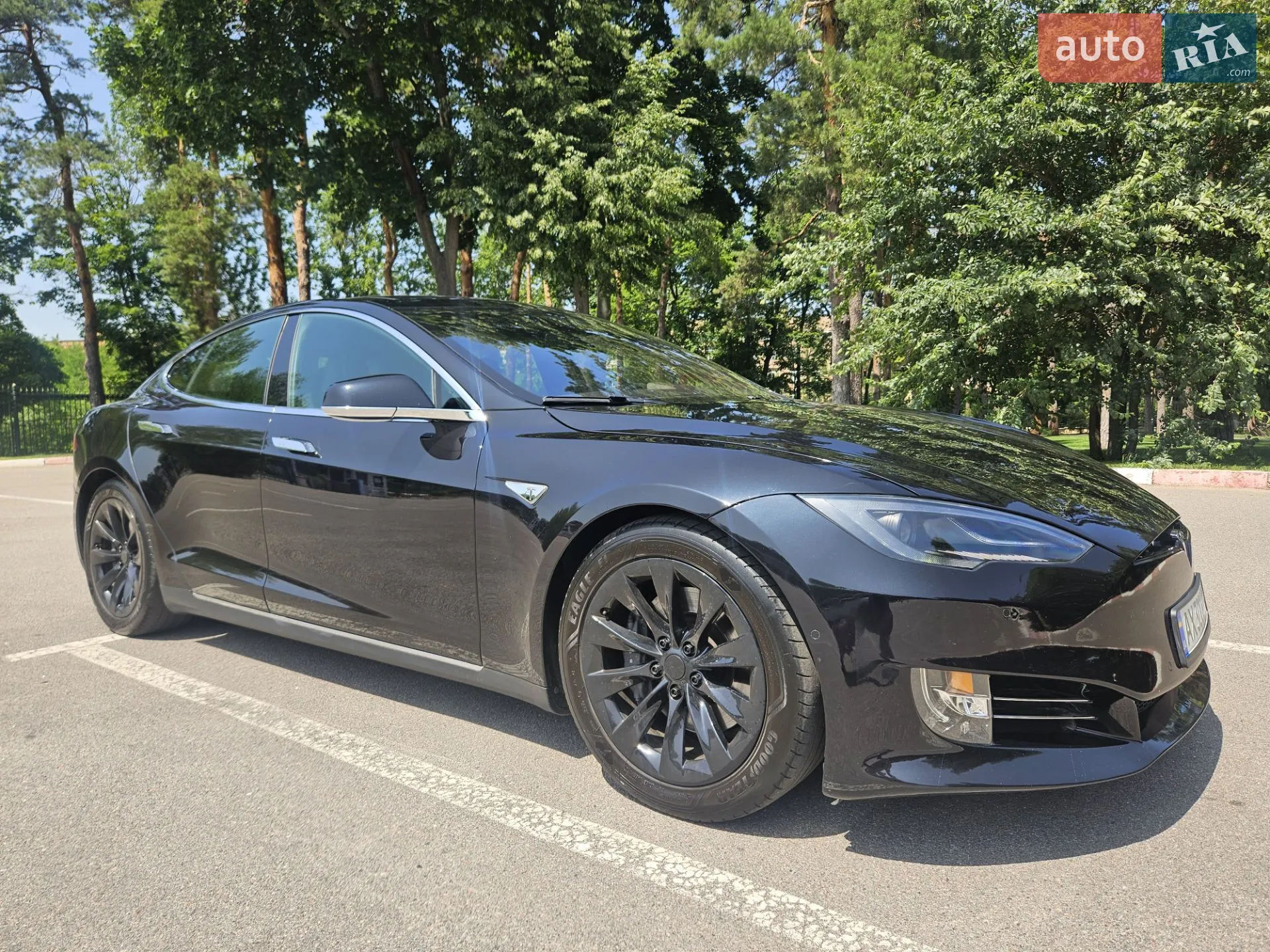2015 Tesla Model S - мініатюра 19