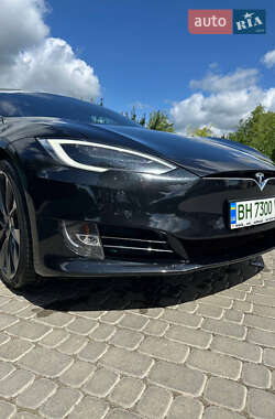 Ліфтбек Tesla Model S 2018 в 