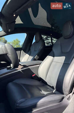 Ліфтбек Tesla Model S 2022 в 
