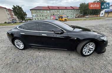 Лифтбек Tesla Model S 2018 в 