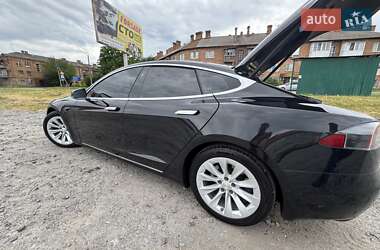 Лифтбек Tesla Model S 2018 в 