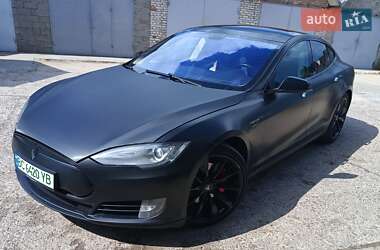 Лифтбек Tesla Model S 2014 в Старичах
