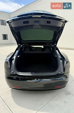 Лифтбек Tesla Model S 2018 в 
