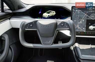 Лифтбек Tesla Model S 2024 в 