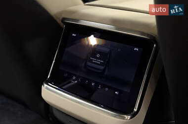 Лифтбек Tesla Model S 2022 в 