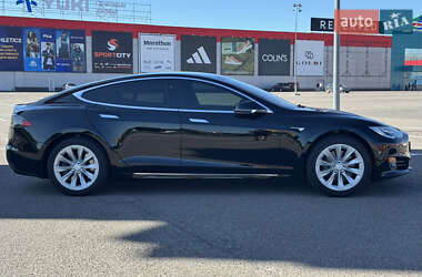 Ліфтбек Tesla Model S 2018 в 