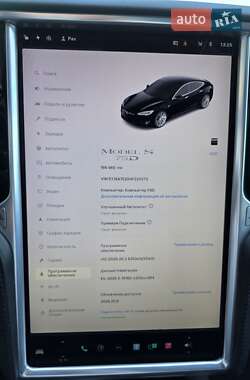 Лифтбек Tesla Model S 2018 в 