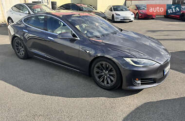 Лифтбек Tesla Model S 2018 в 