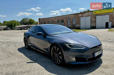 Лифтбек Tesla Model S 2020 в 